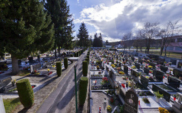 Pokopališče Sostro