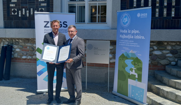 Podelitev zlatega certifikata Voda iz pipe