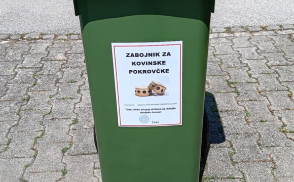 Slika zabojnik za odpadne pokorovčke